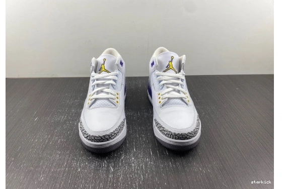 869802-907 Bryant 869802-907   Kobe 3 Jordan PE Retro 0313